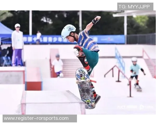 成都滑板队在极限运动联赛中的灵活性表现分析与点评